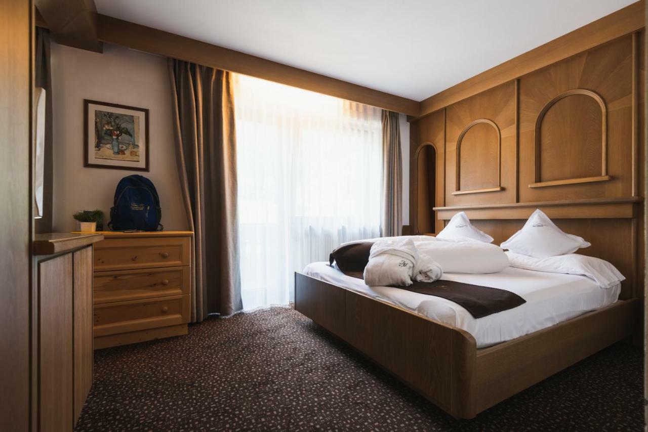 Hotel Catinaccio ヴィーゴ・ディ・ファッサ エクステリア 写真