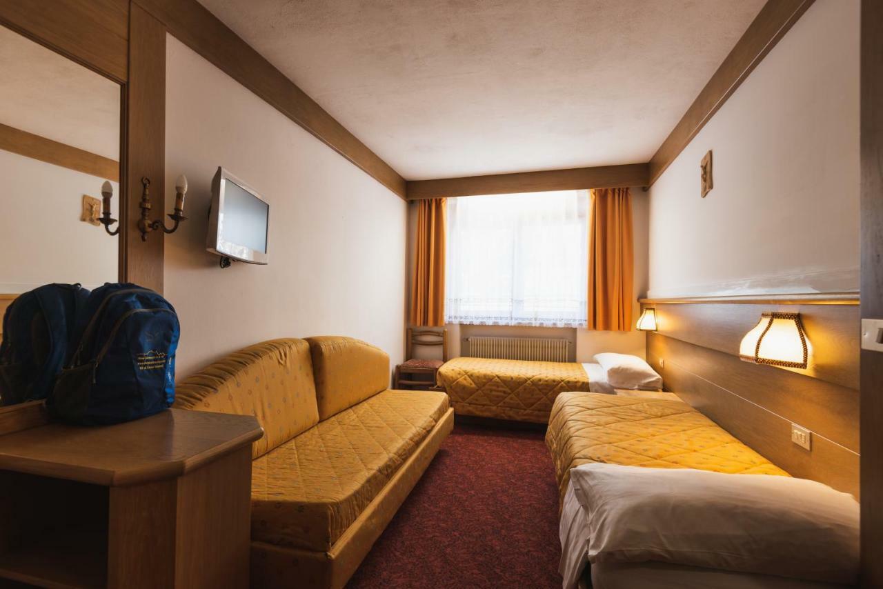Hotel Catinaccio ヴィーゴ・ディ・ファッサ エクステリア 写真