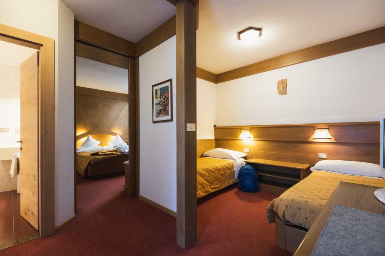 Hotel Catinaccio ヴィーゴ・ディ・ファッサ エクステリア 写真