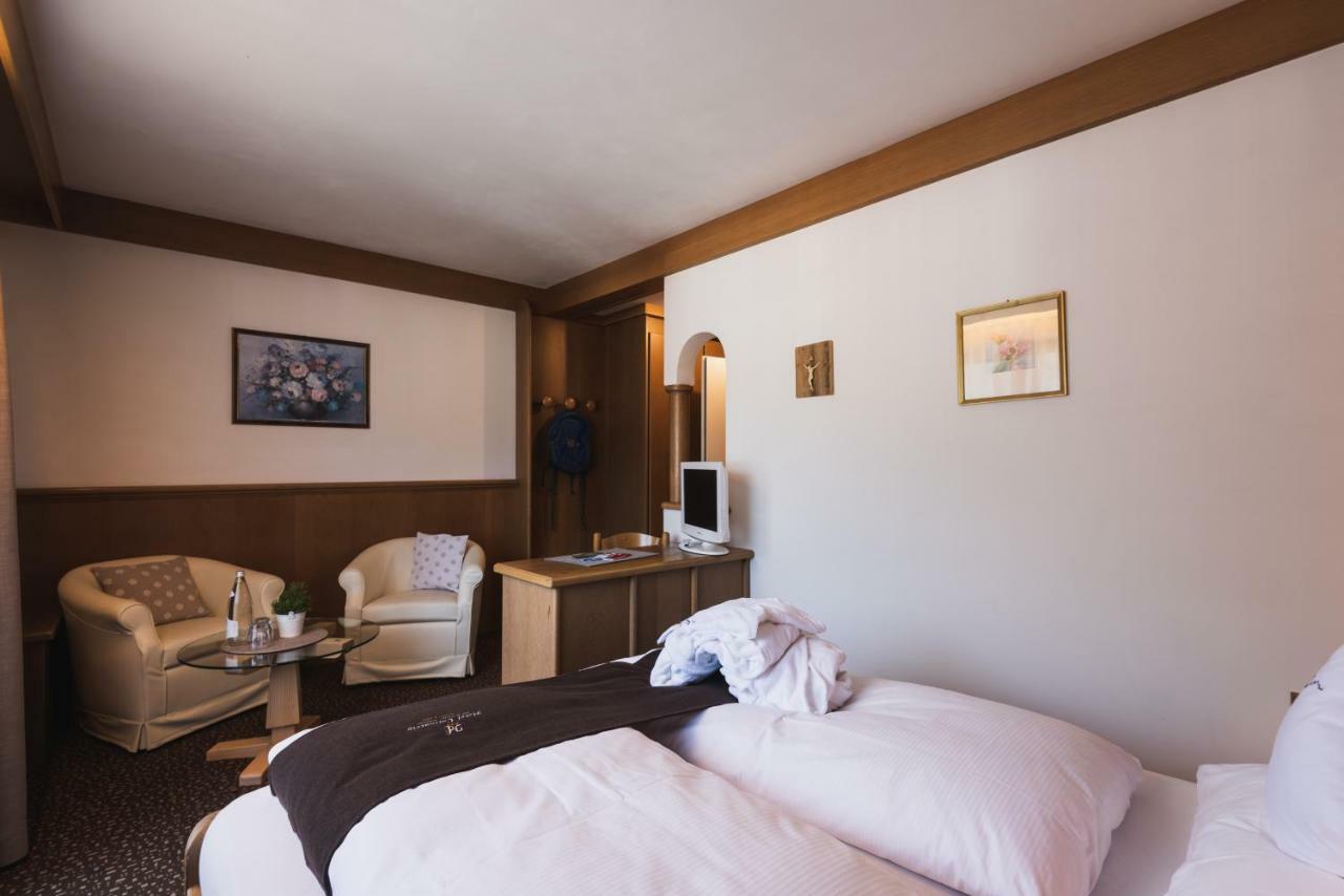 Hotel Catinaccio ヴィーゴ・ディ・ファッサ エクステリア 写真